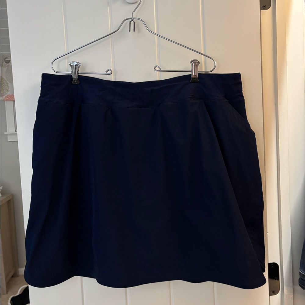 Lands’ End Quick Dry Board Skort Navy Blue - Picture 3 of 16
